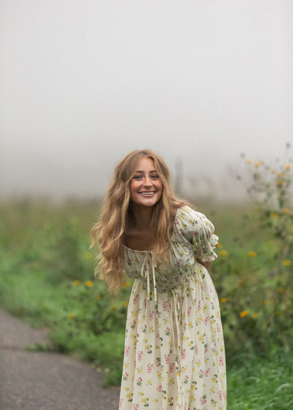 Floral puff-sleeve maxi dress — view 4