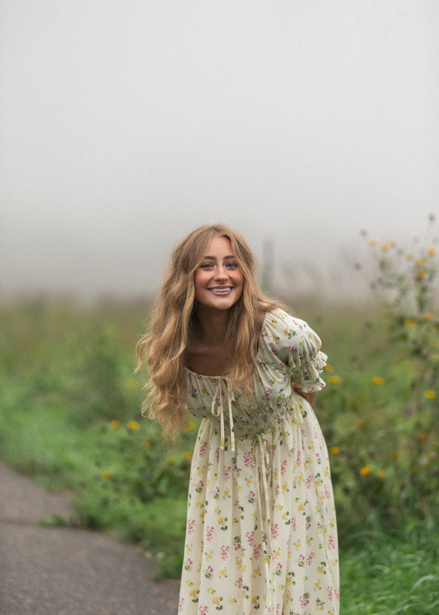 Floral puff-sleeve maxi dress — view 4