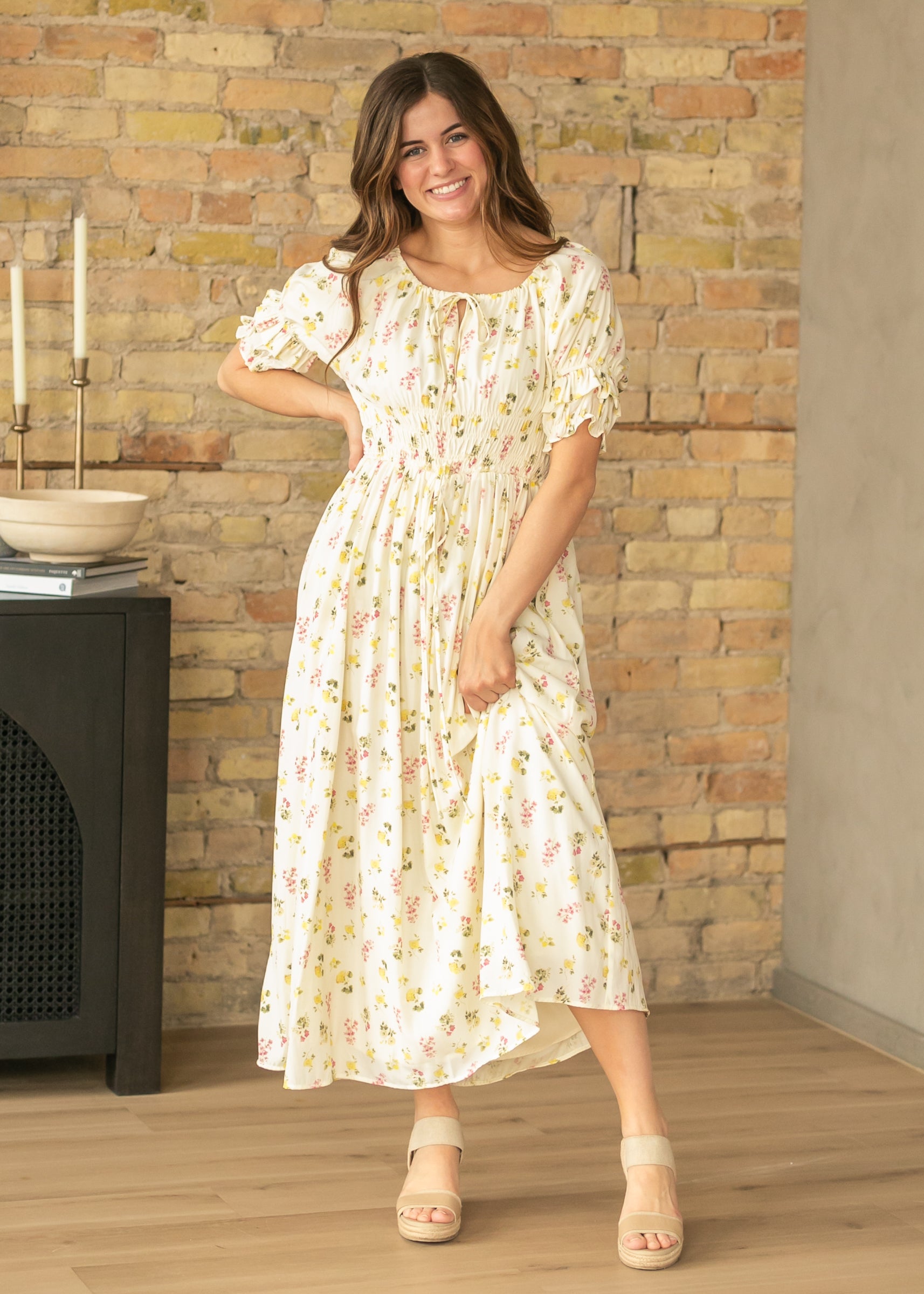 Floral puff-sleeve maxi dress — view 3